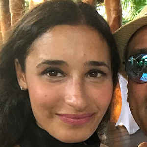 Meet your Posher, Jeanine